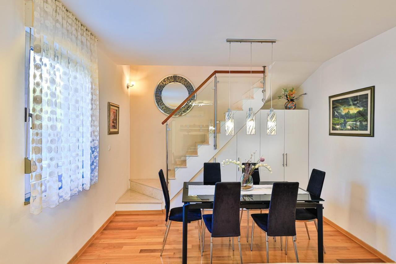 Appartamento Apartman Toni Spalato Esterno foto